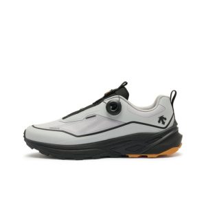 디샌트 DESCENTE LAVITATE WIRE 3.0 GTX 컴포트백 미끄럼 방지 로우탑 스니커즈 그레이블랙